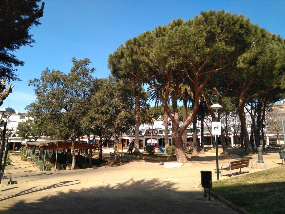 Apartmán Magnolia, Habitacion Matrimonial Con Bano Uso Privado, En Casa Compartida Palafrugell Exteriér fotografie
