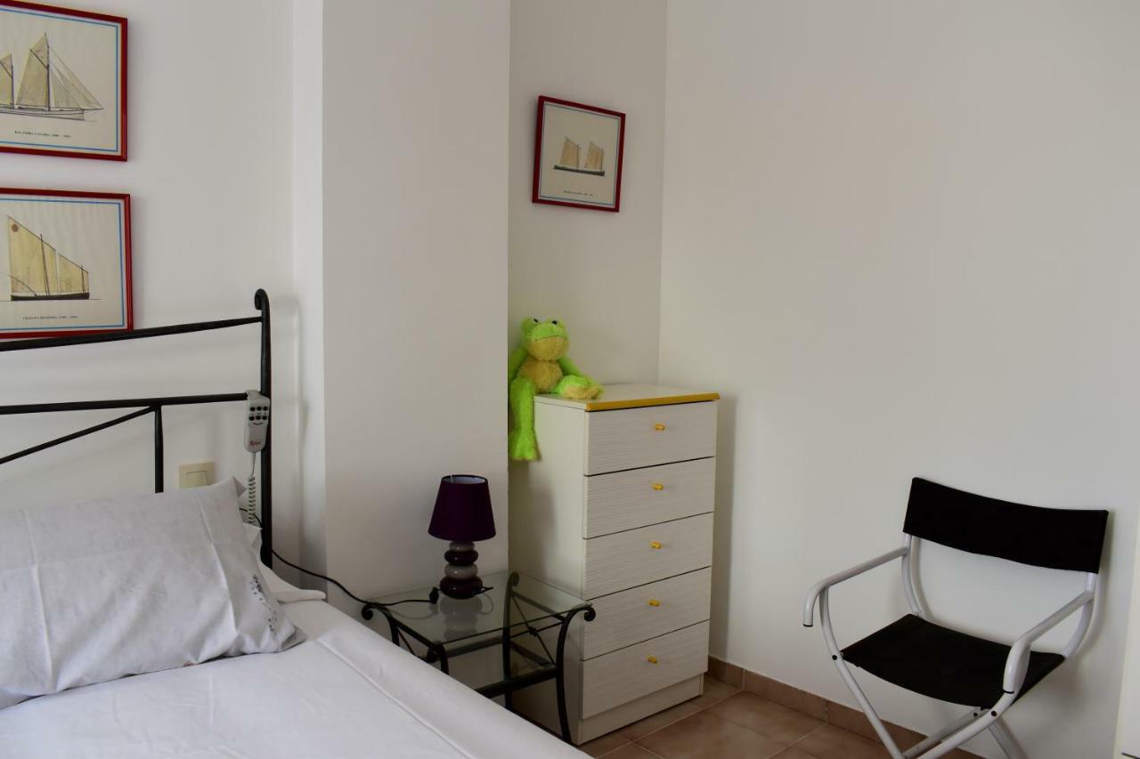 Apartmán Magnolia, Habitacion Matrimonial Con Bano Uso Privado, En Casa Compartida Palafrugell Exteriér fotografie